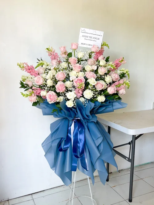 Rosa Standing Flower